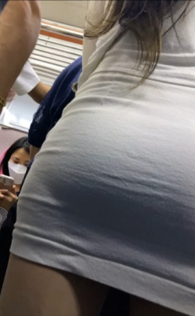 지하철 흰치마 빵뎅이(원본)