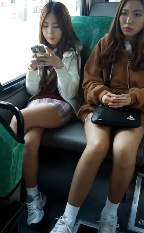 고속버스 뭐먹는년