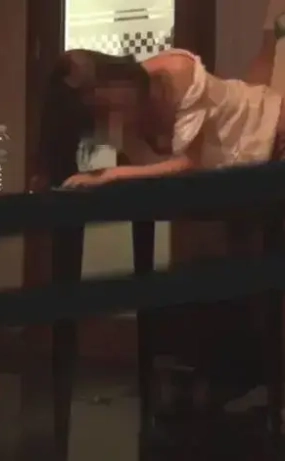 화장실 몰카+노래방도우미