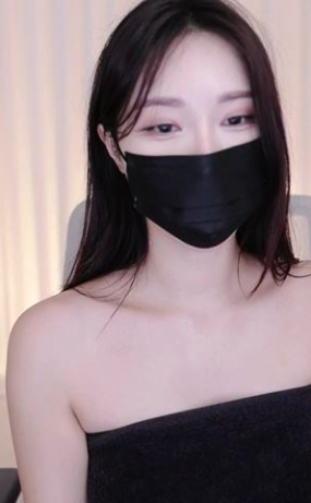 나이쁨24073103