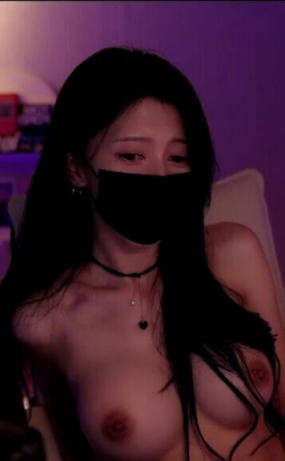 룽이24080302