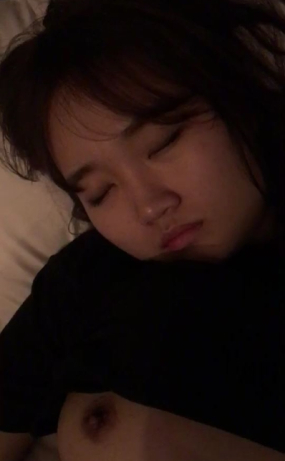 털보여친