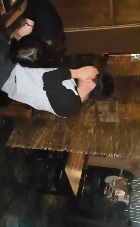 식당에서 오럴 하는 거
