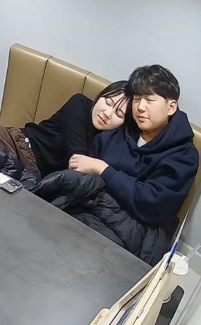 IPCAM서로 딸쳐주는 커플