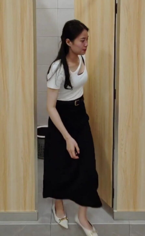 Voyeur25101402