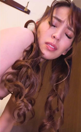 Pacopacomama 080525_100 お隣に住む人妻の胸元はいつも隙だらけ 端希レイナ