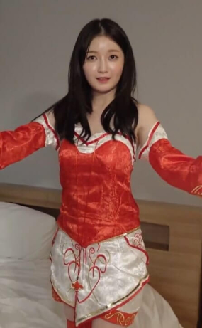 AR-103 Ari Lol Ahri got me